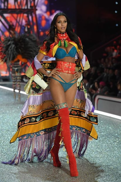 lais chinese victoria's secret.jpg