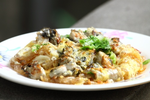 oyster omelet taiwan.jpg
