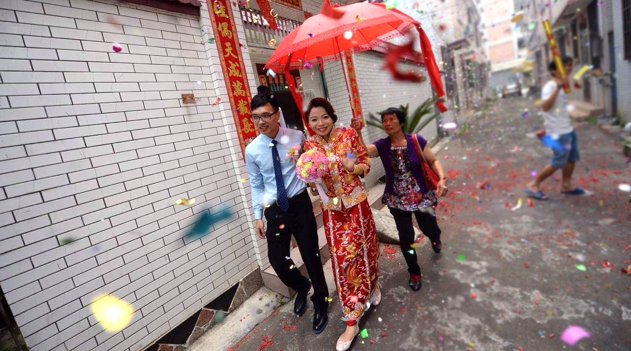 I Went To A Traditional Chinese Wedding. Here's What Happened.
